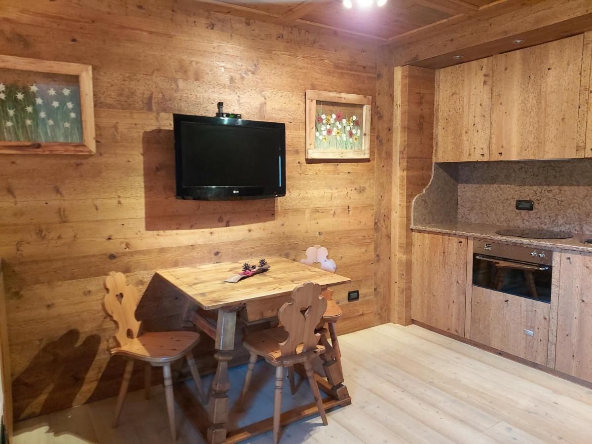 Appartamento Stella Alpina Cortina dʼAmpezzo Exterior foto